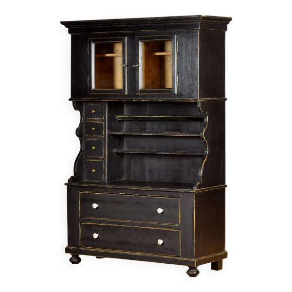 Armoire en pin noir, vers 1900 — Beyit
