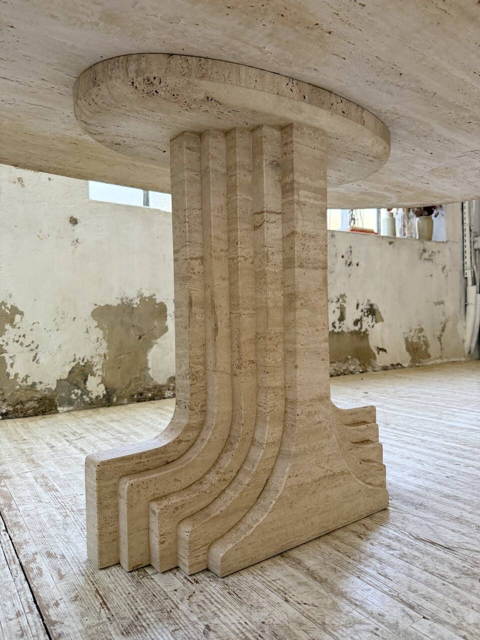 Travertine dining table 1970 Italy Tobia Scarpa