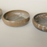 Series of 4 plates vintage bowls in pyrity sandstone