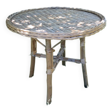 Table d’appoint en rotin