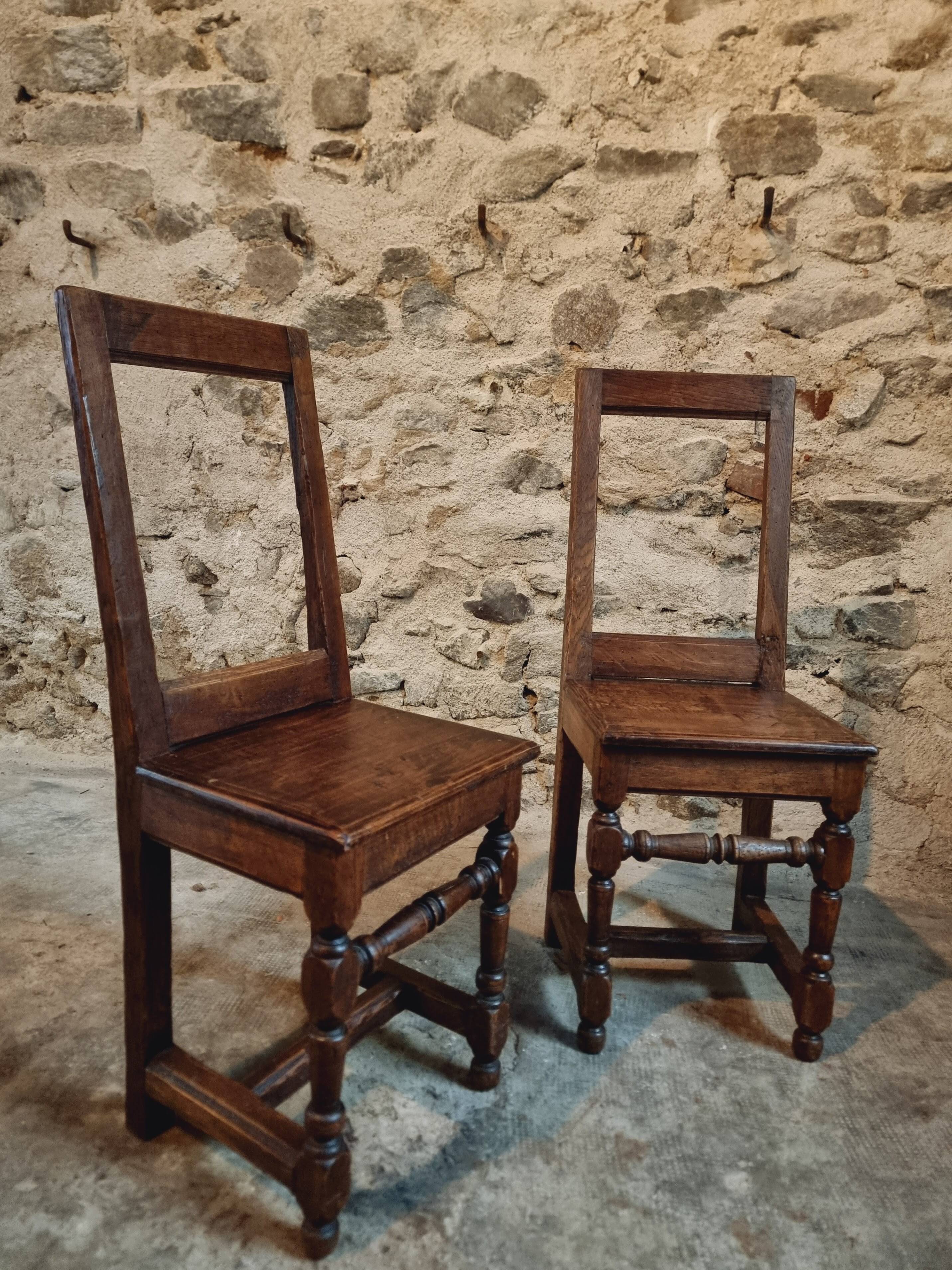Set of 2 Antique Oak Chairs – 19th Century, Auvergne