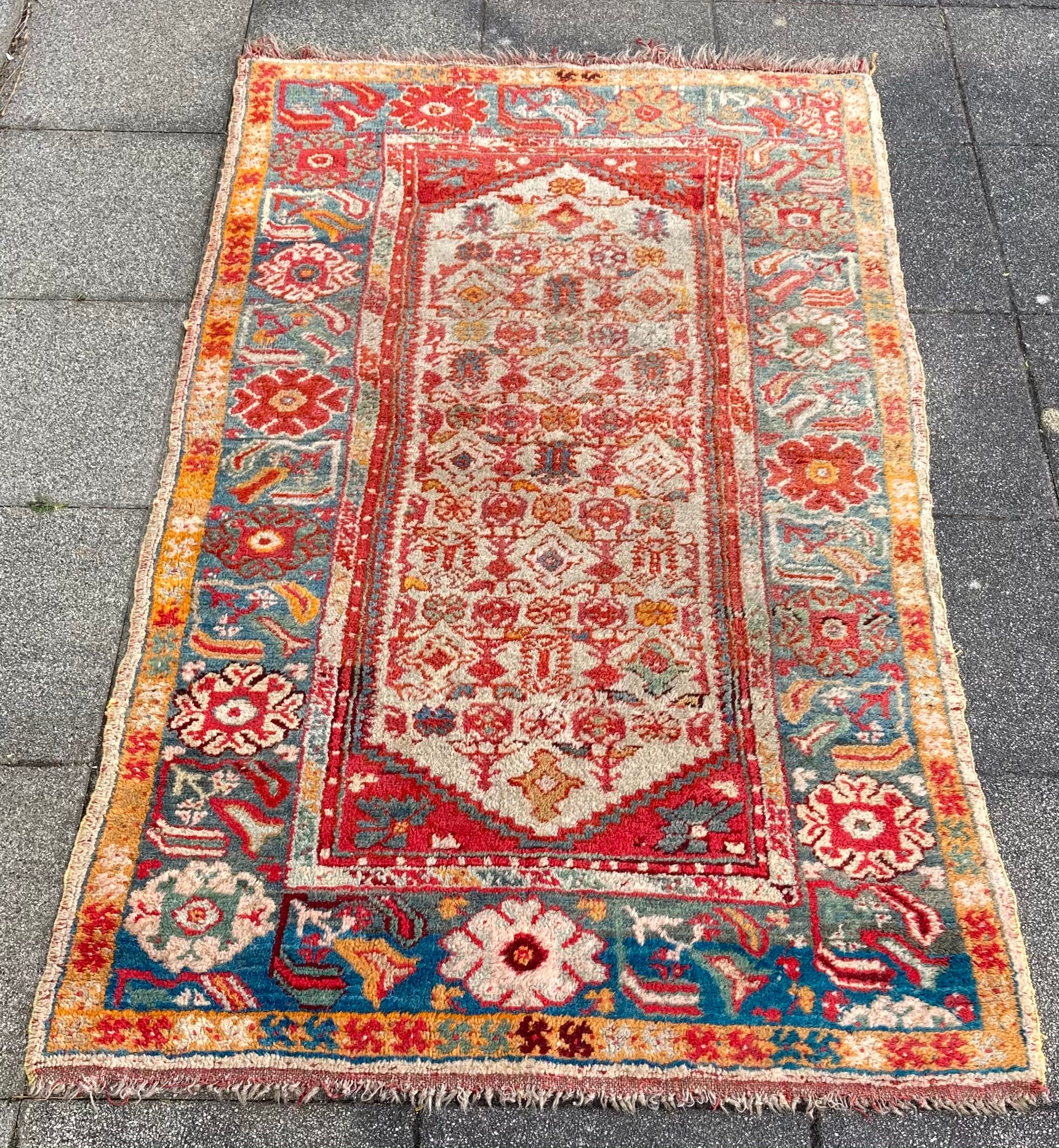 Turkish Kula carpet, circa 1900, 178x105 cm
