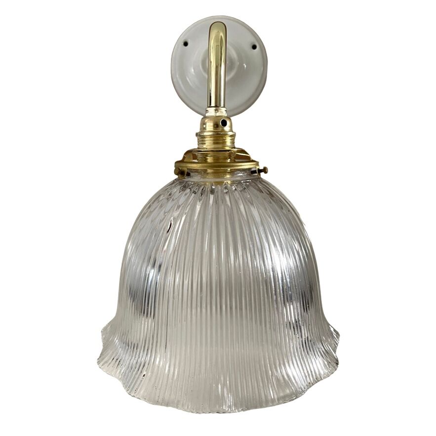 Vintage wall lamp in electrified holophane glass to new