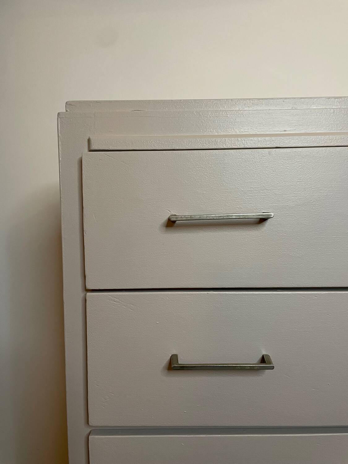 Commode vintage pieds compas