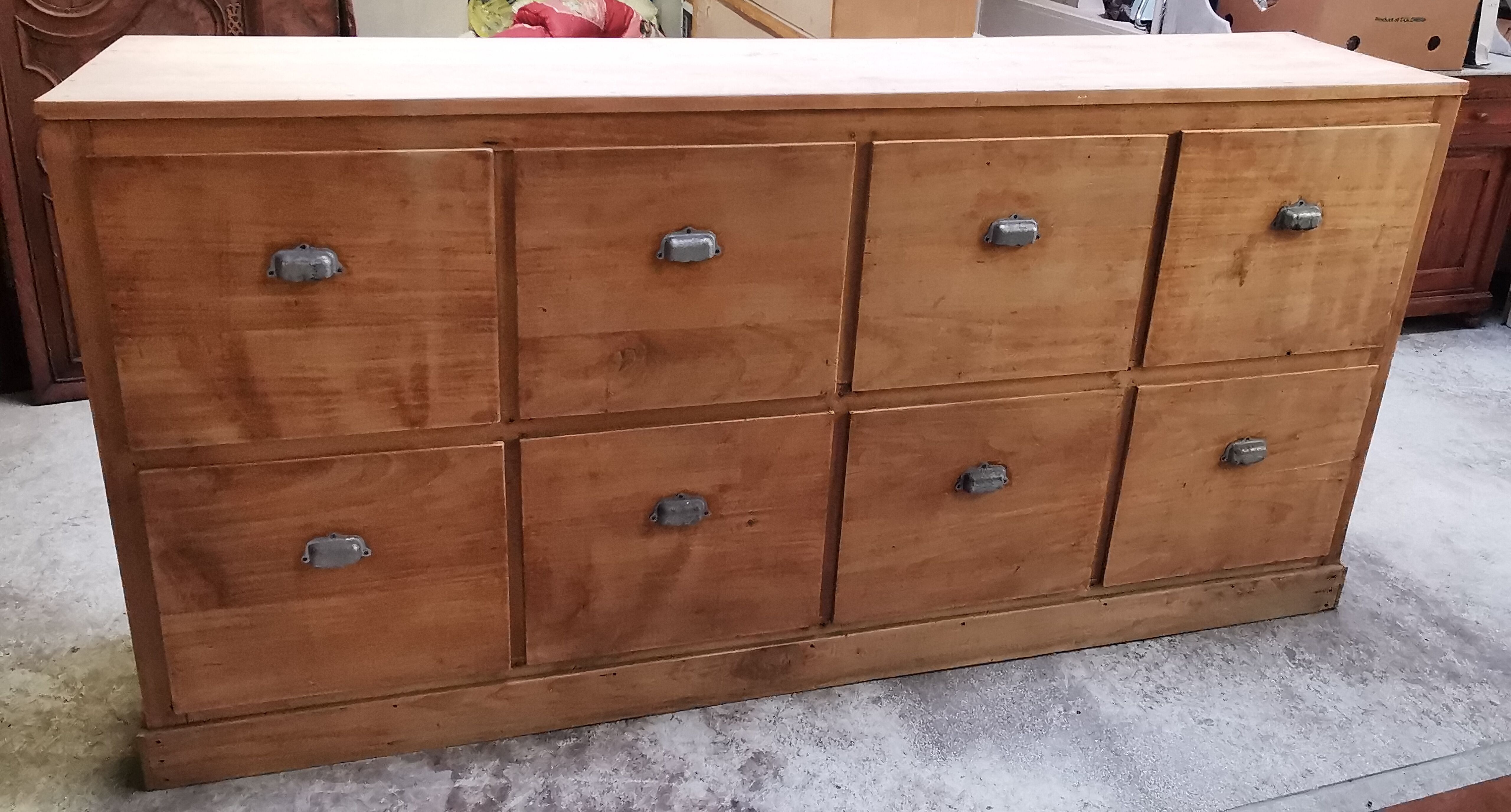 Low sideboard eight drawers