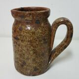 Sandstone pitcher