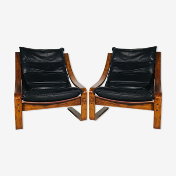 Paire de fauteuils vintage en cuir, Suède 1960's