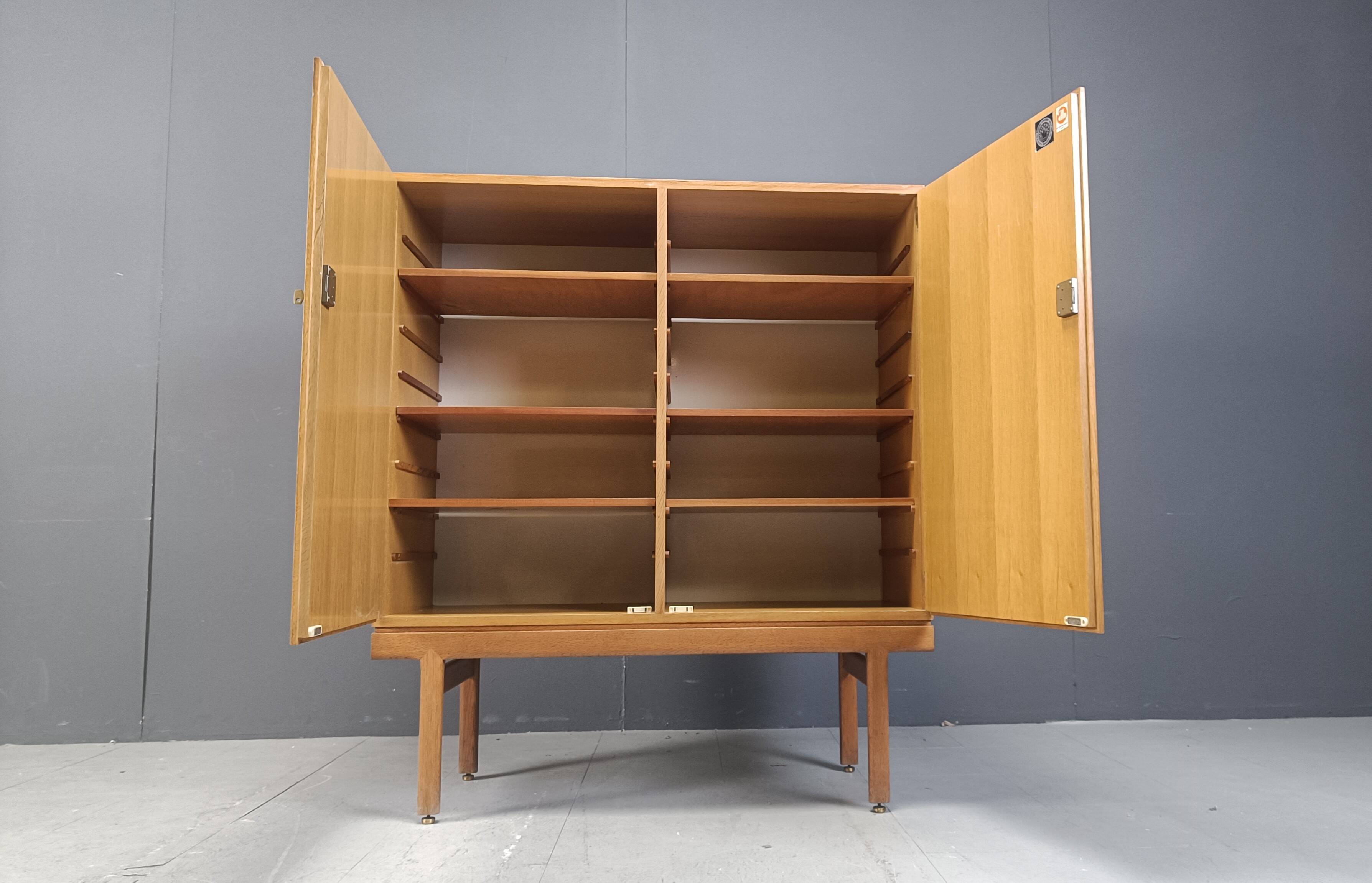 Vintage cabinet by Jos De Mey for Vandenberghe Pauvers, 1960s