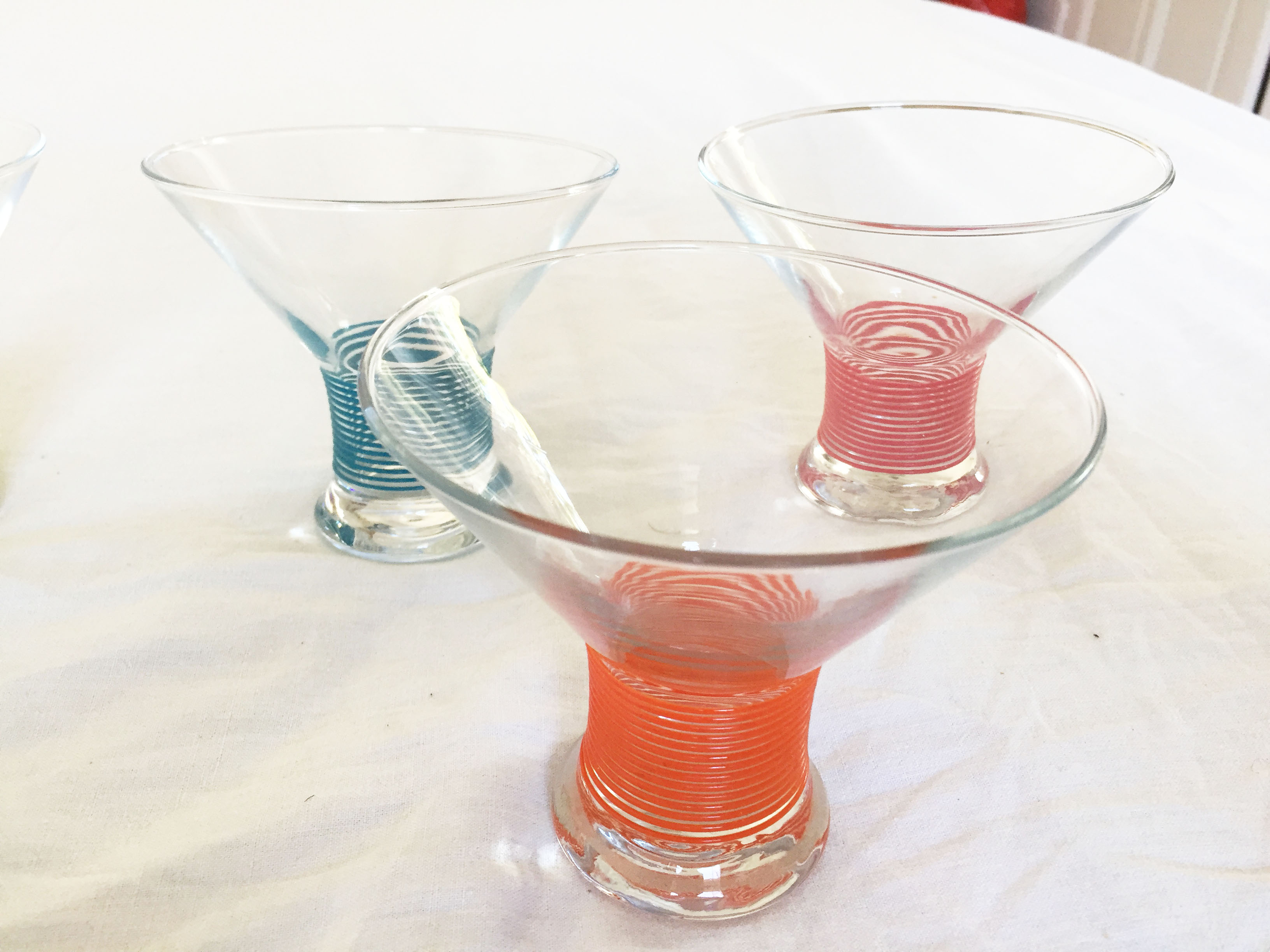 Set of 7 ice cream bowls