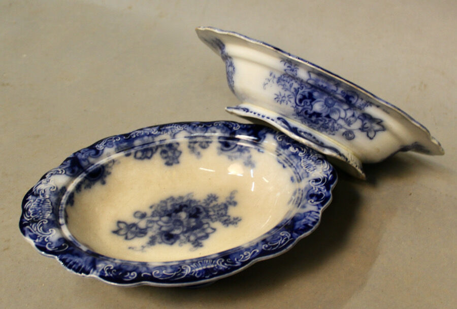 Pair Of Vegetable Growers Alfred Meakin England Royal Semi Porcelain