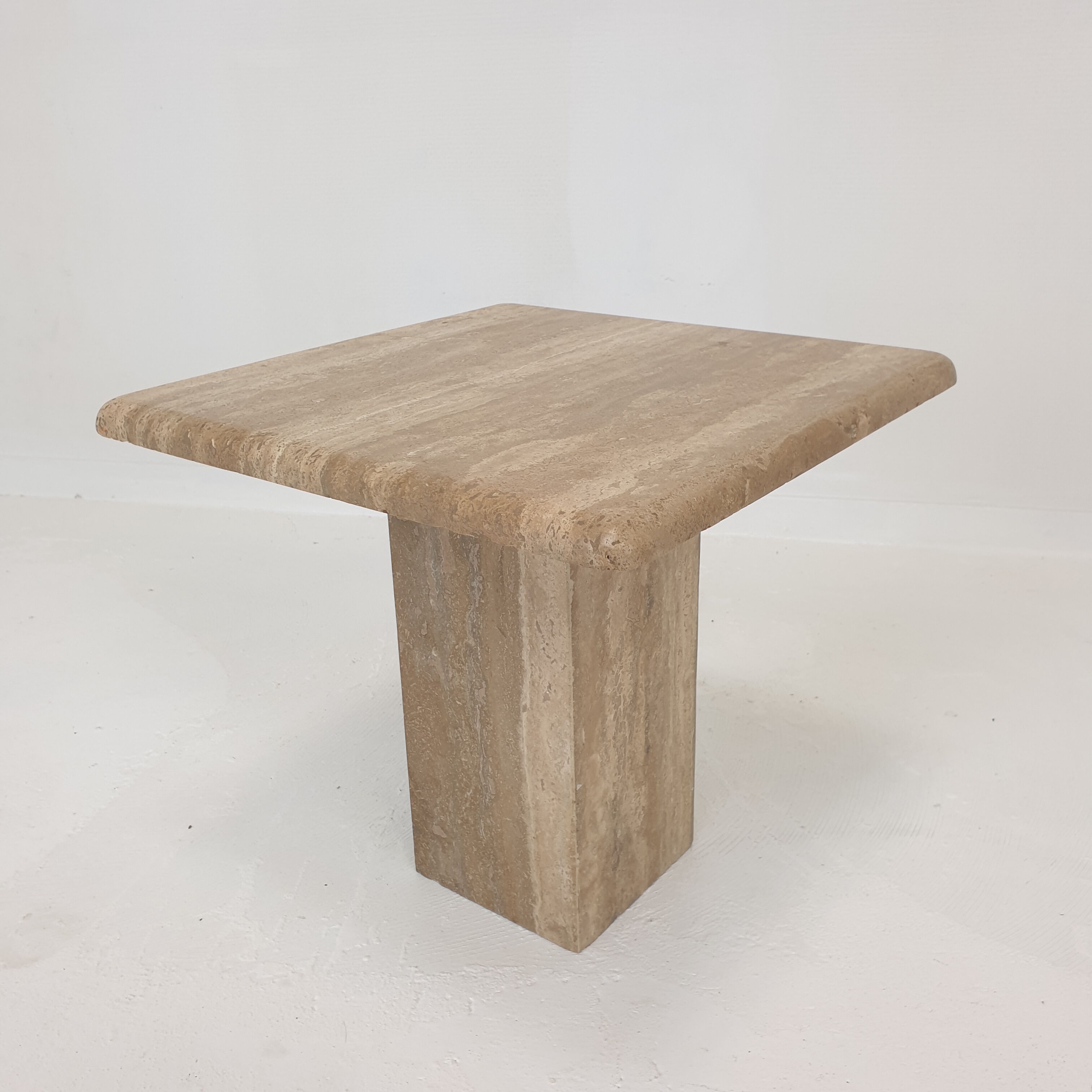 Set of 3 italian travertine coffee tables, 1980s