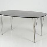 Piet Hein SuperEllipse table by Fritz Hansen circa 1980
