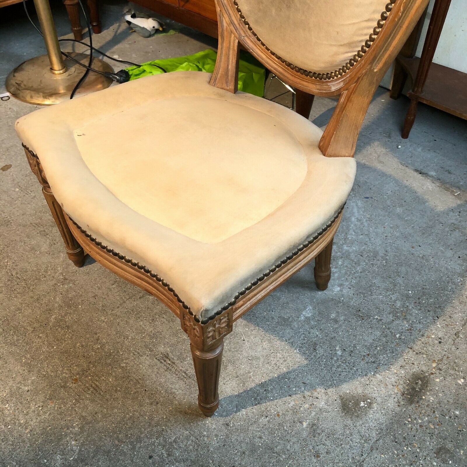 Low chair or medallion-backed heater