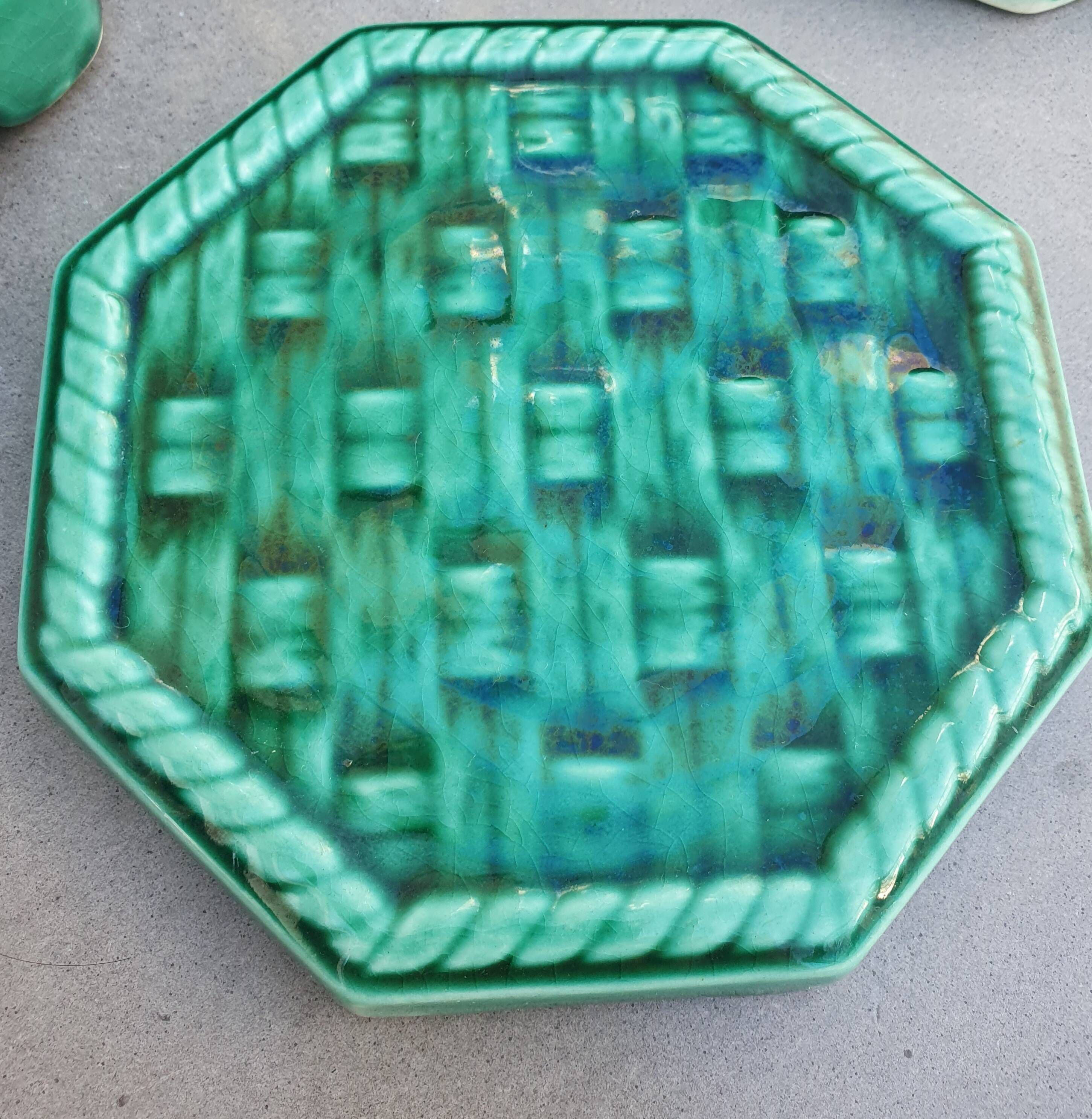 Ceramic dish