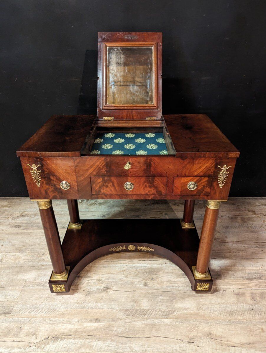 Empire Mahogany period powder