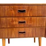 Small Danish chest with 3 drawers in teak finer