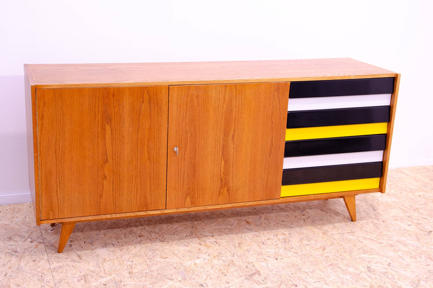 Mid Century U-460 sideboard by Jiří Jiroutek for Interiér Praha, Czechoslovakia