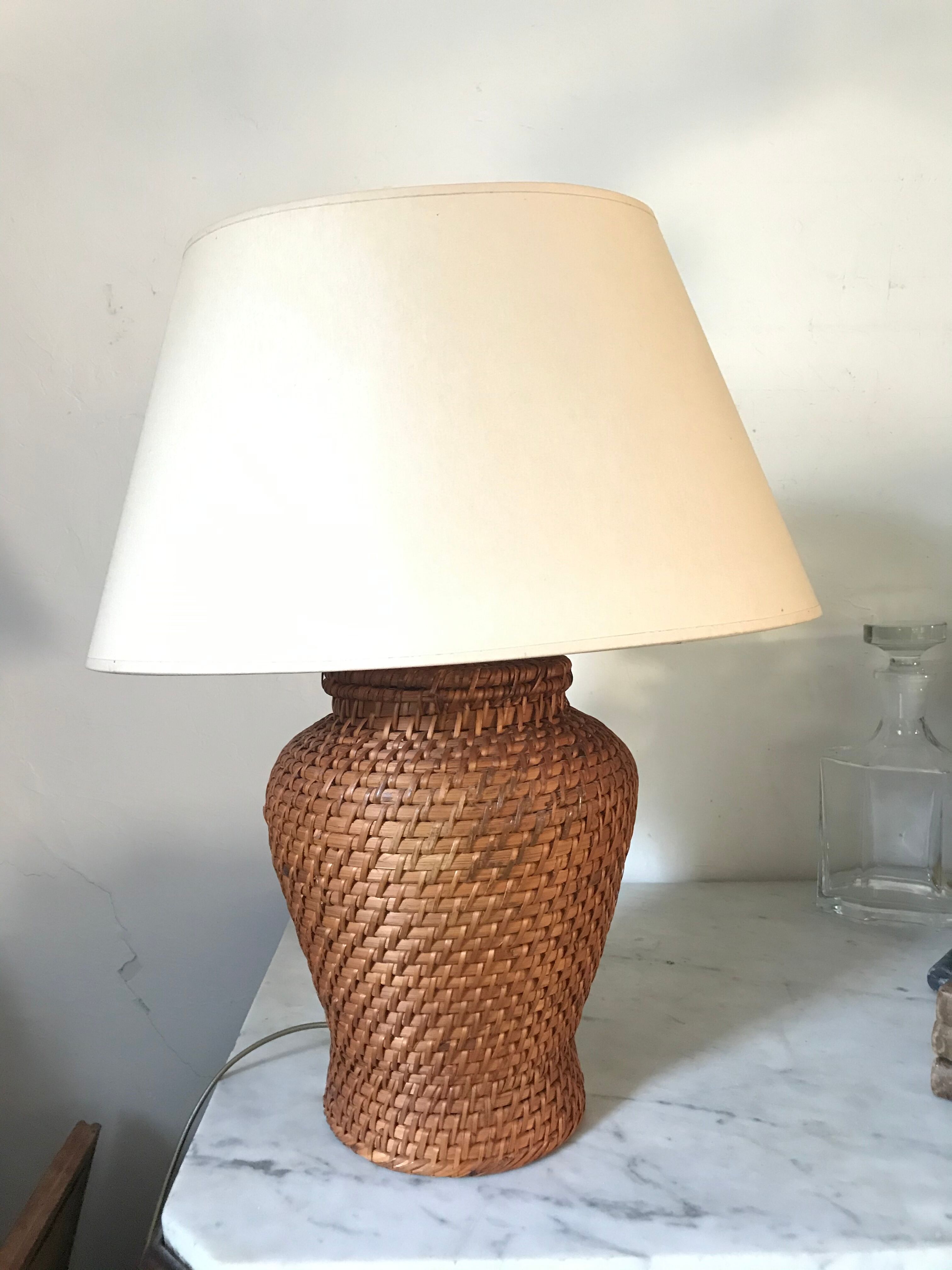 Vintage rattan lamp foot