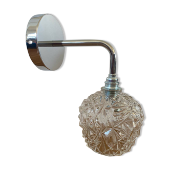 Wall lamp with vintage globe
