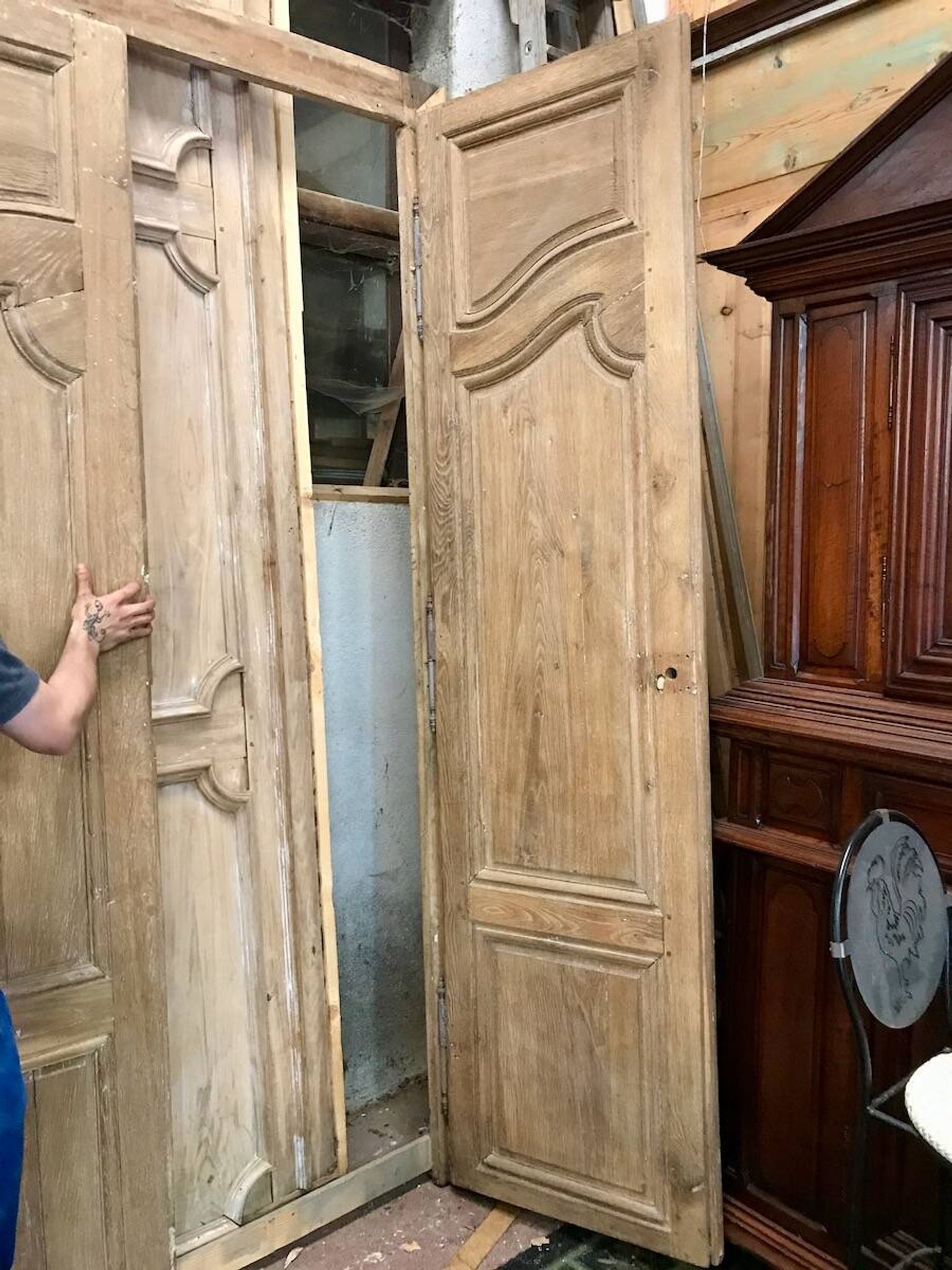 Paire de portes double face en chêne XVIIIème