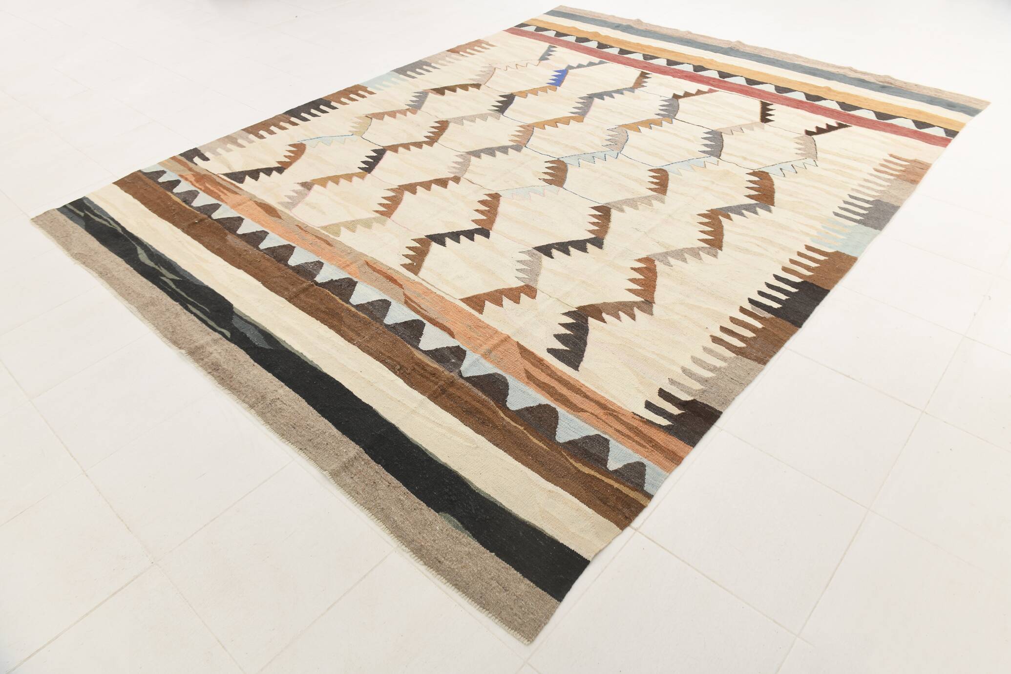 Turkish Mid Century Modern Vintage Kilim Rug, 268x356Cm