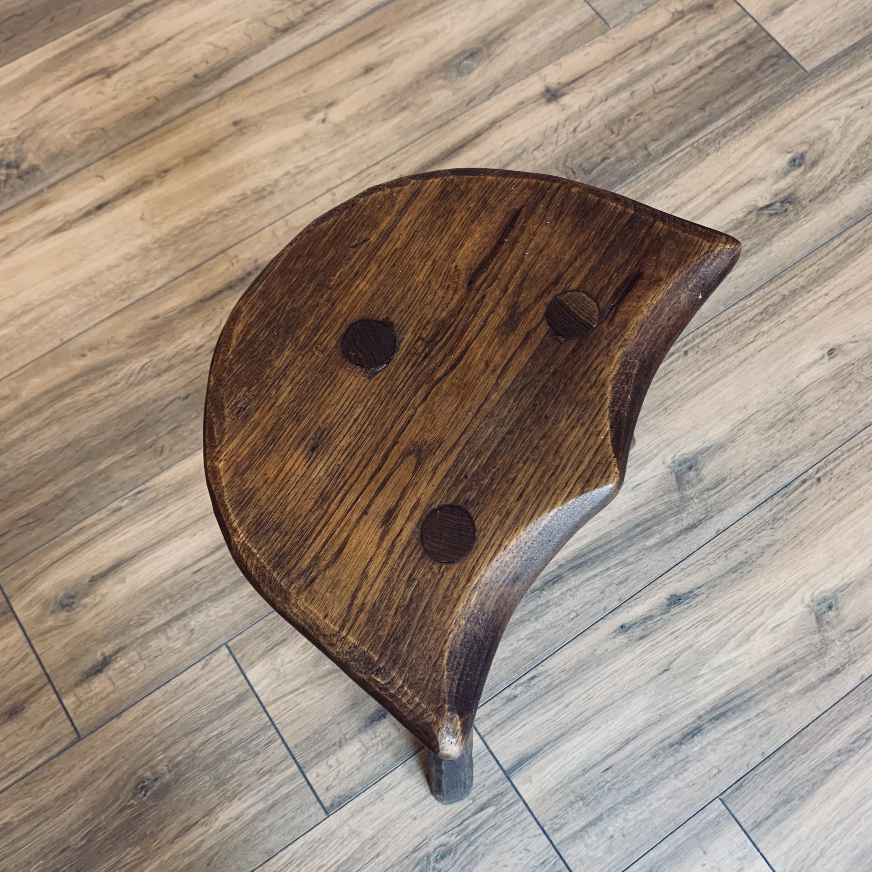 Tripod stool