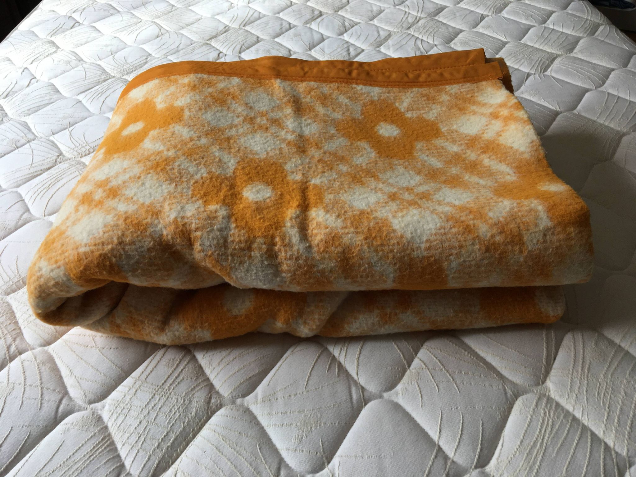 Lot de 3 couvertures 220 X 240 Antony