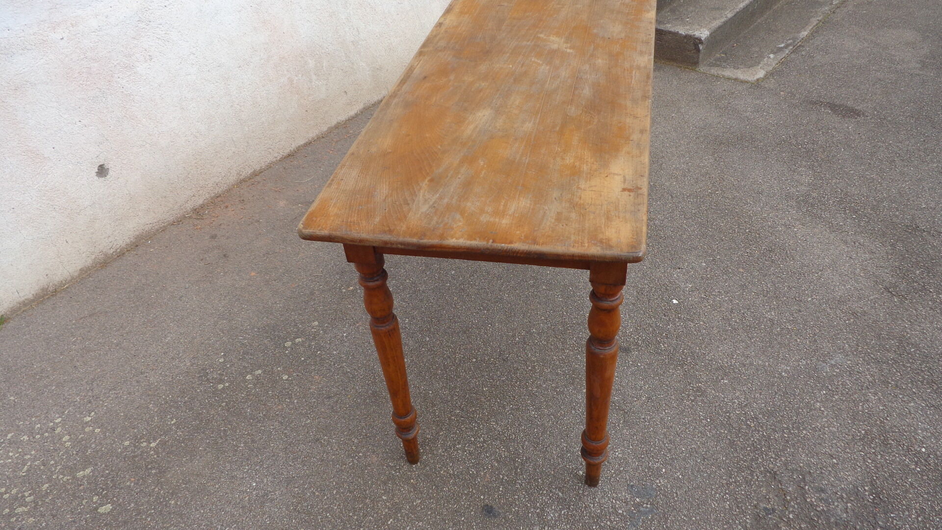 Bistro Console