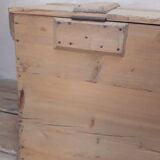 Coffre malle 118x56x54cm ancien en sapin