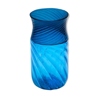 Vase en verre de Murano bleu signé "Venini"