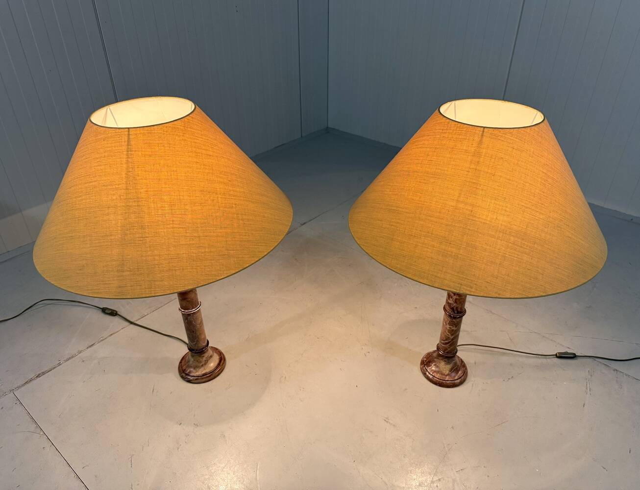Set of 2 large marble table lamps 1970's