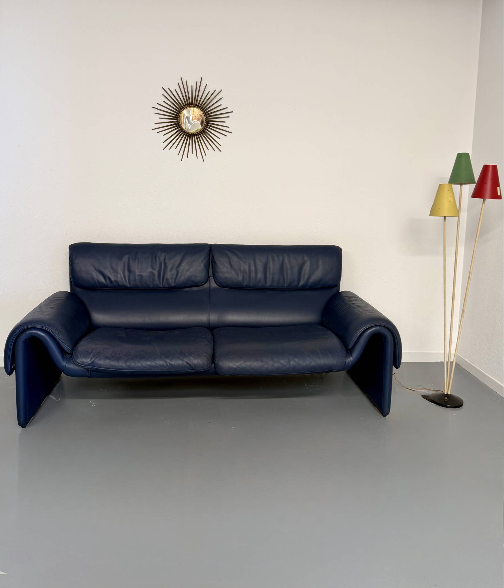 De Sede ds-2011 vintage leather sofa for 2/3 people, 1980s design.