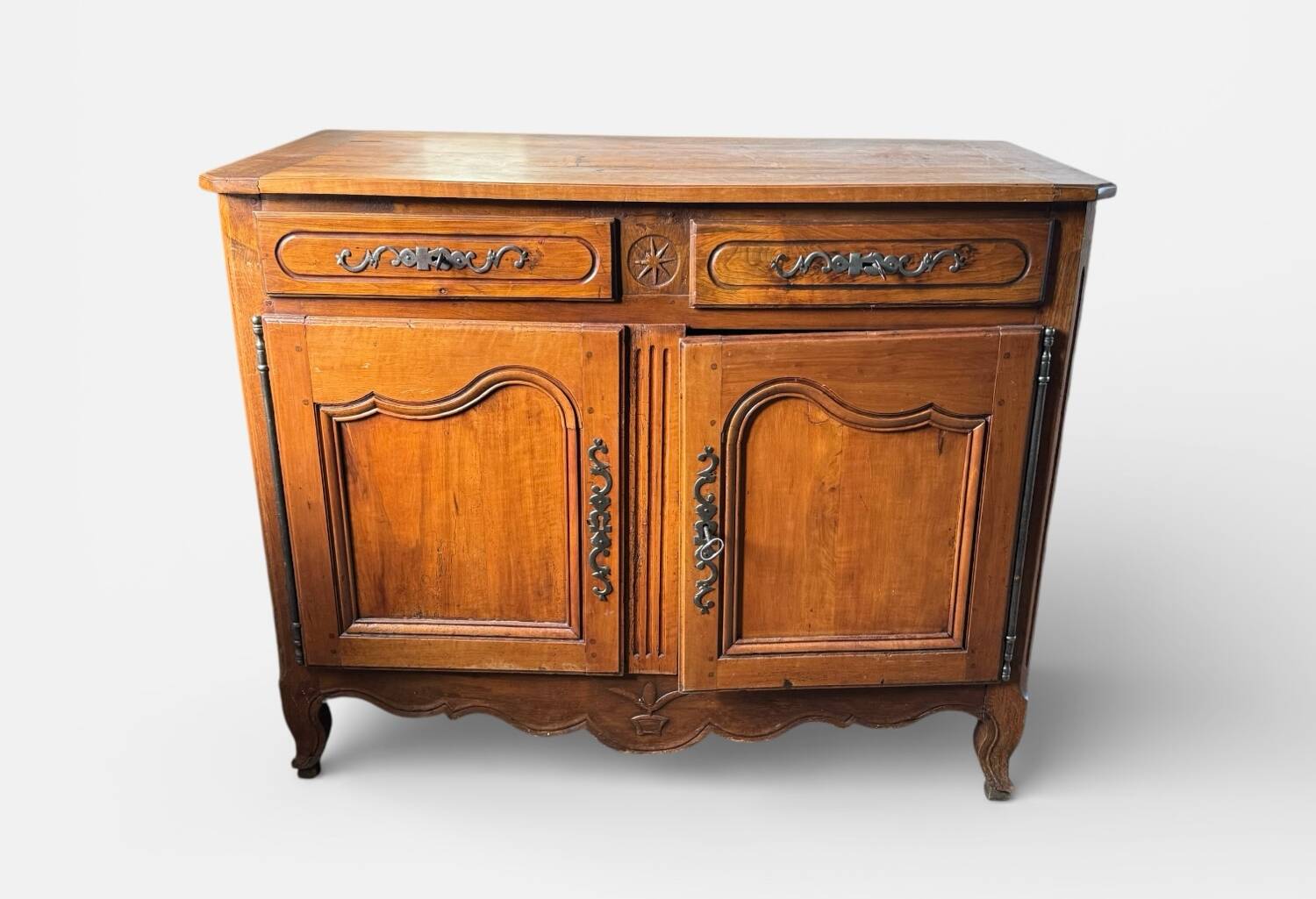 Small Burgundy buffet 19th century