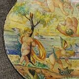 Assiette antique peinte à froid Cupino fin 19e siècle Italie majolique