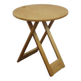 Suzy Folding table