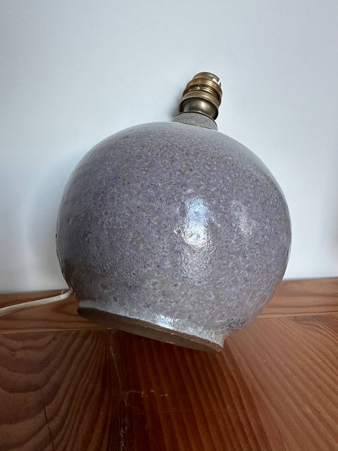Ceramic ball lamp base