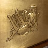 Buffet vintage années 40 en bois bas-reliefs en laiton et marbre design italien