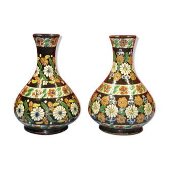 Pair of vases