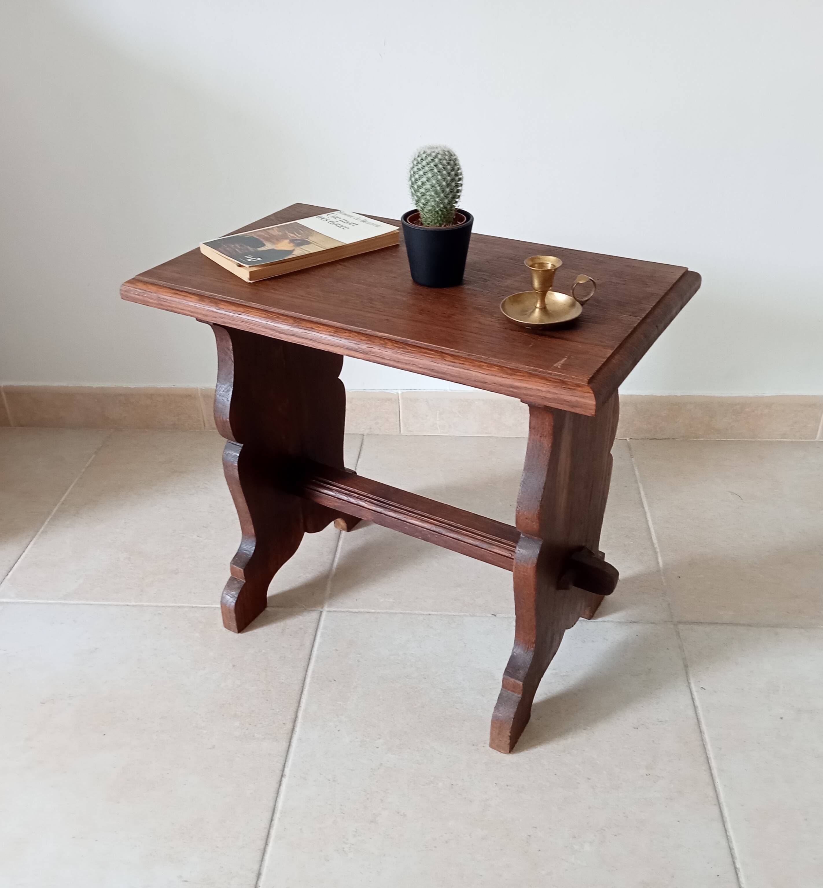 Vintage side table in solid oak, brutalist/rustic.
