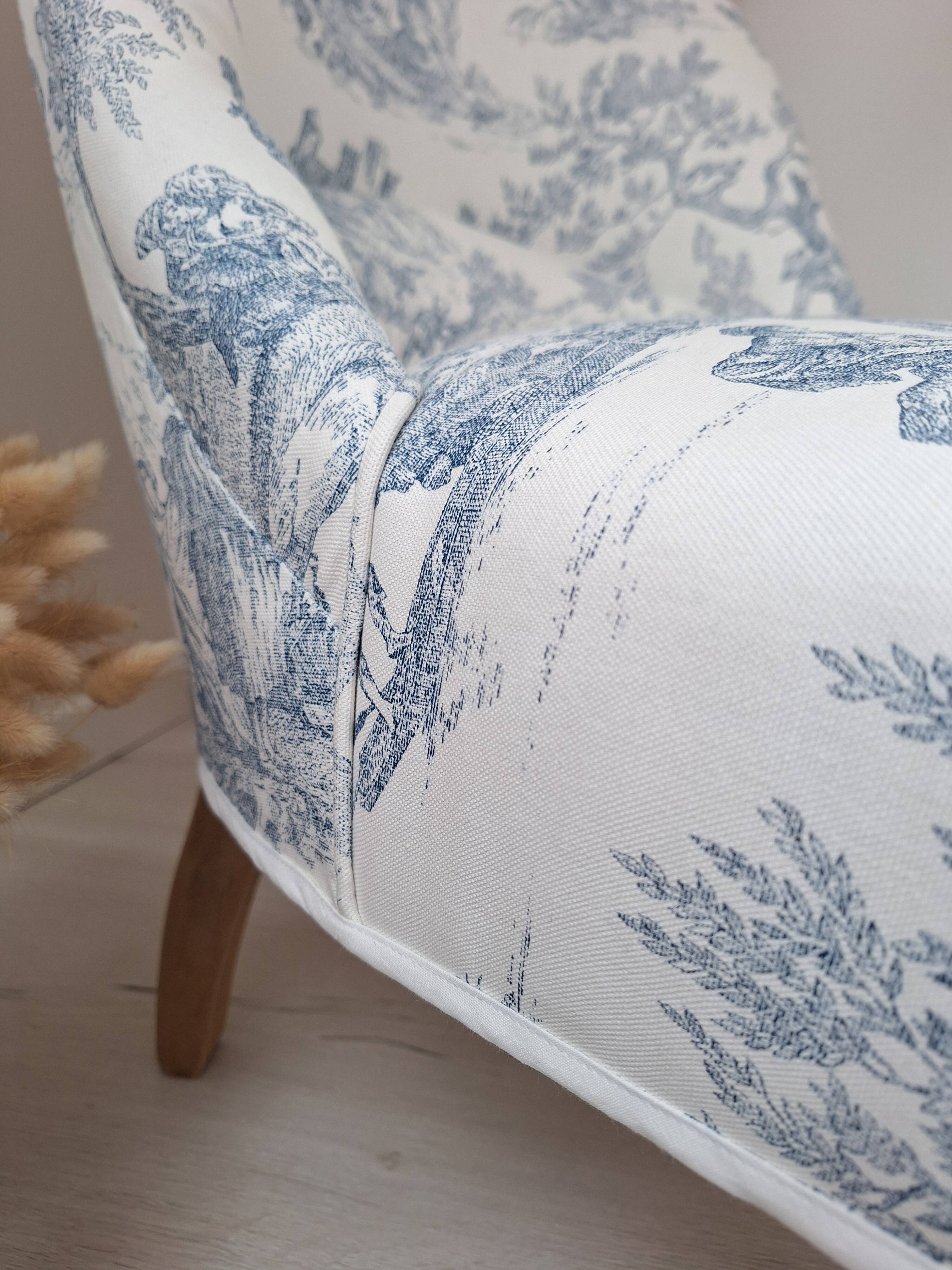 Blue toile de Jouy toad armchair