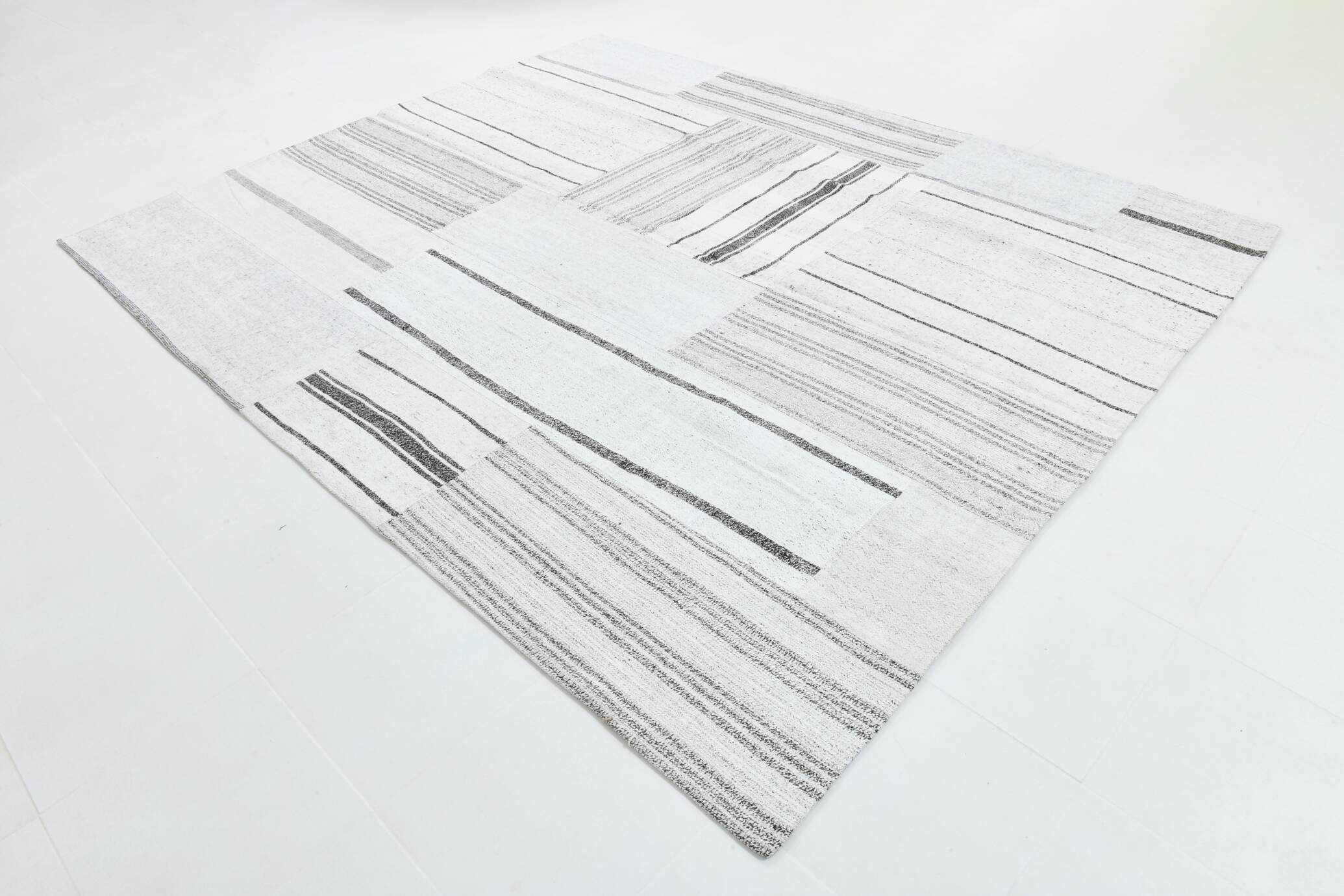 8x10 Contemporary White & Gray Solid Kilim Rug, 258x309Cm