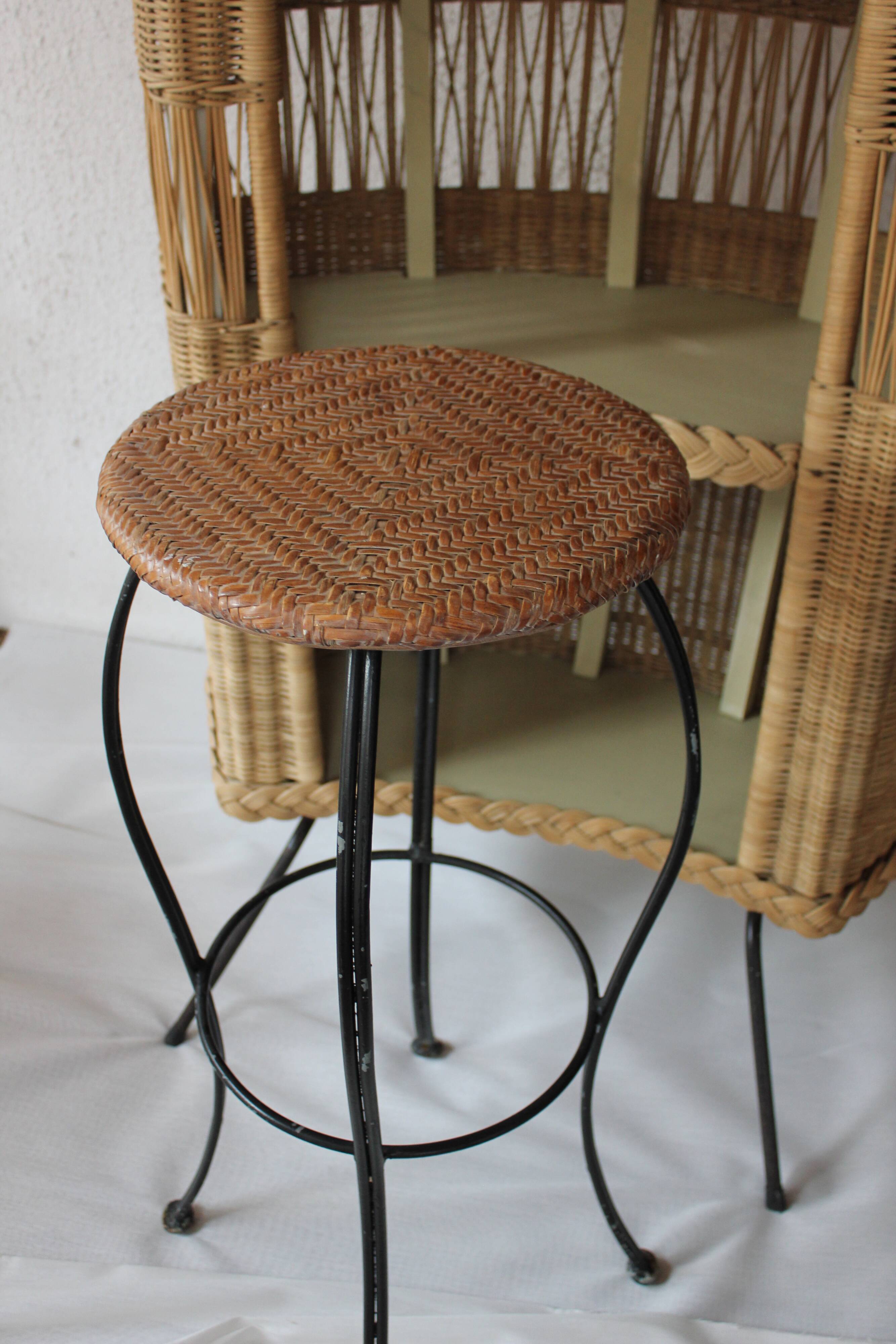 Rattan bars