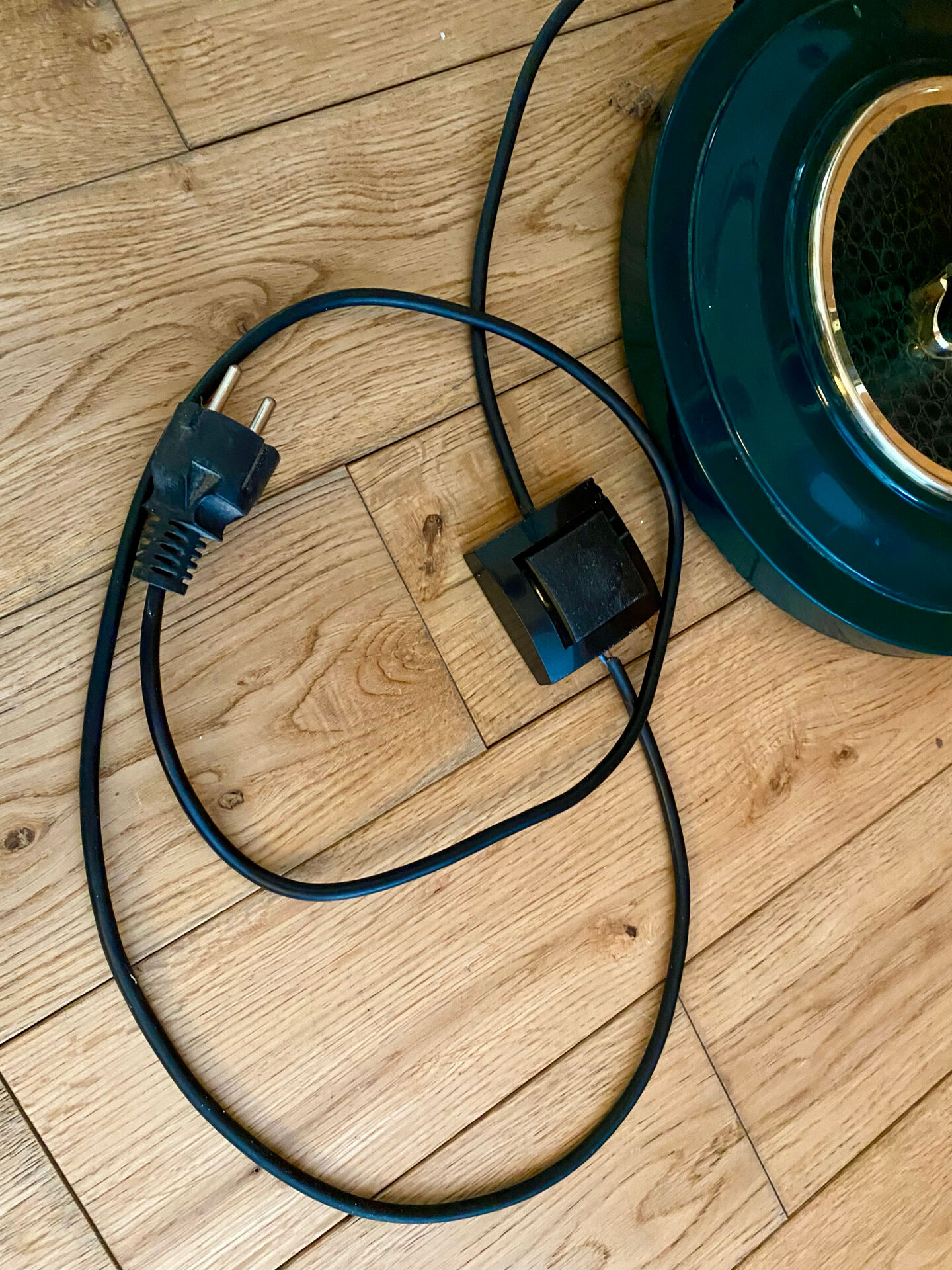 Halogen floor lamp by Robert de Schuytener