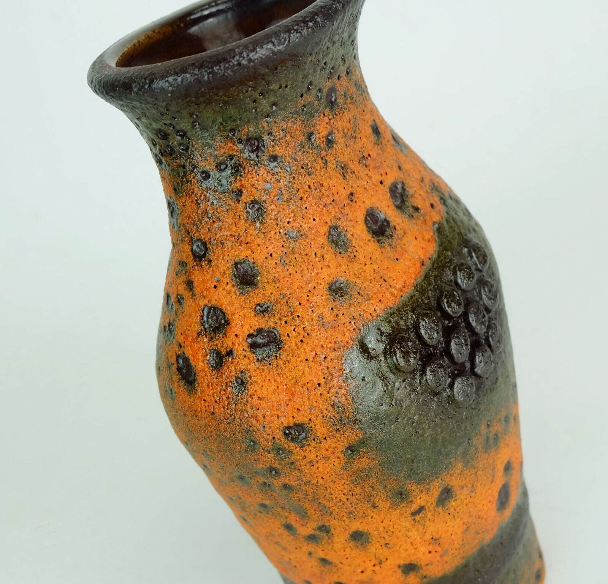 Vintage 1960's fat lava robot vase u-keramik model number 560/20
