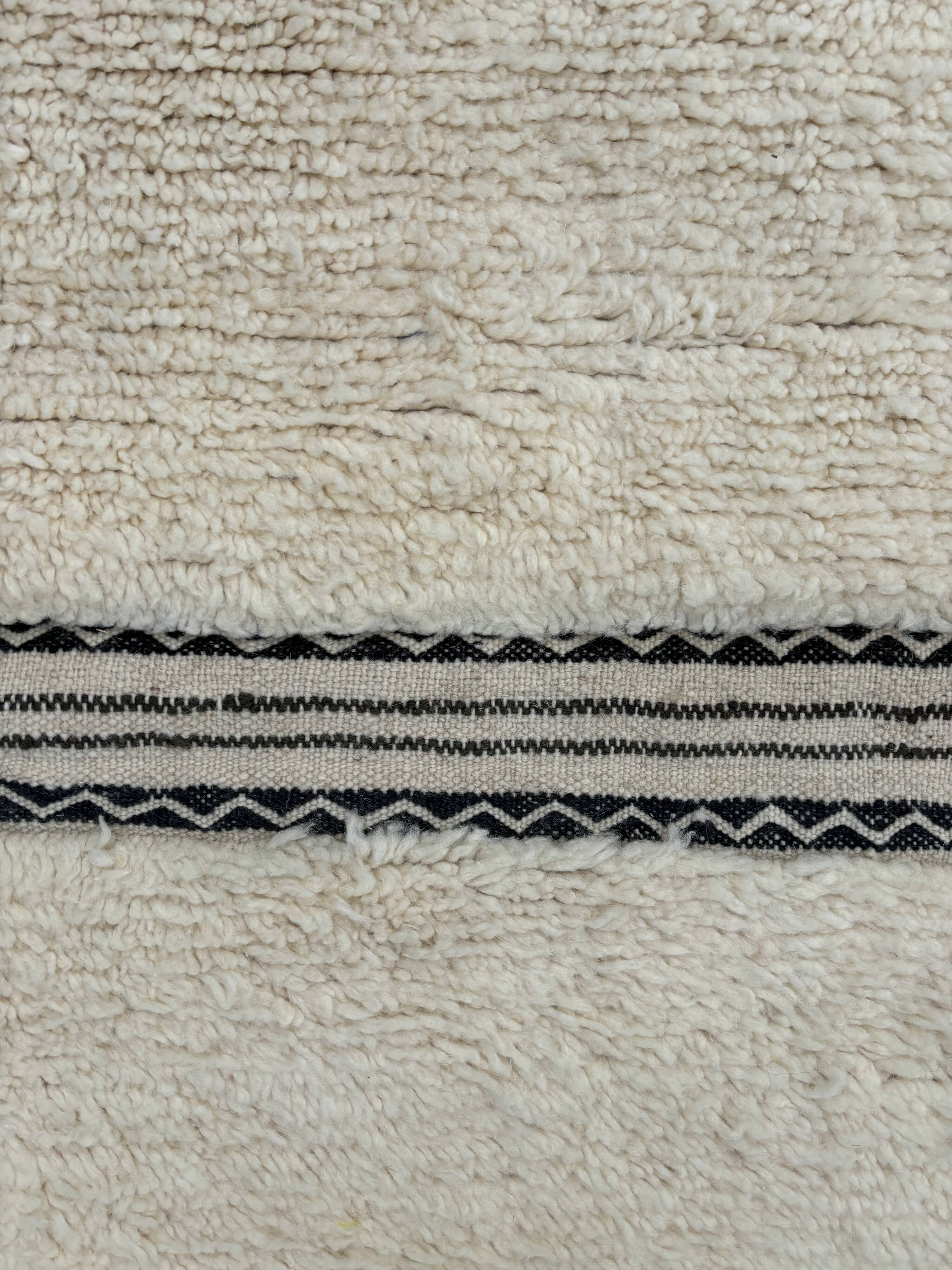 White Berber carpet in new Beni Ourain wool 160x280 cm
