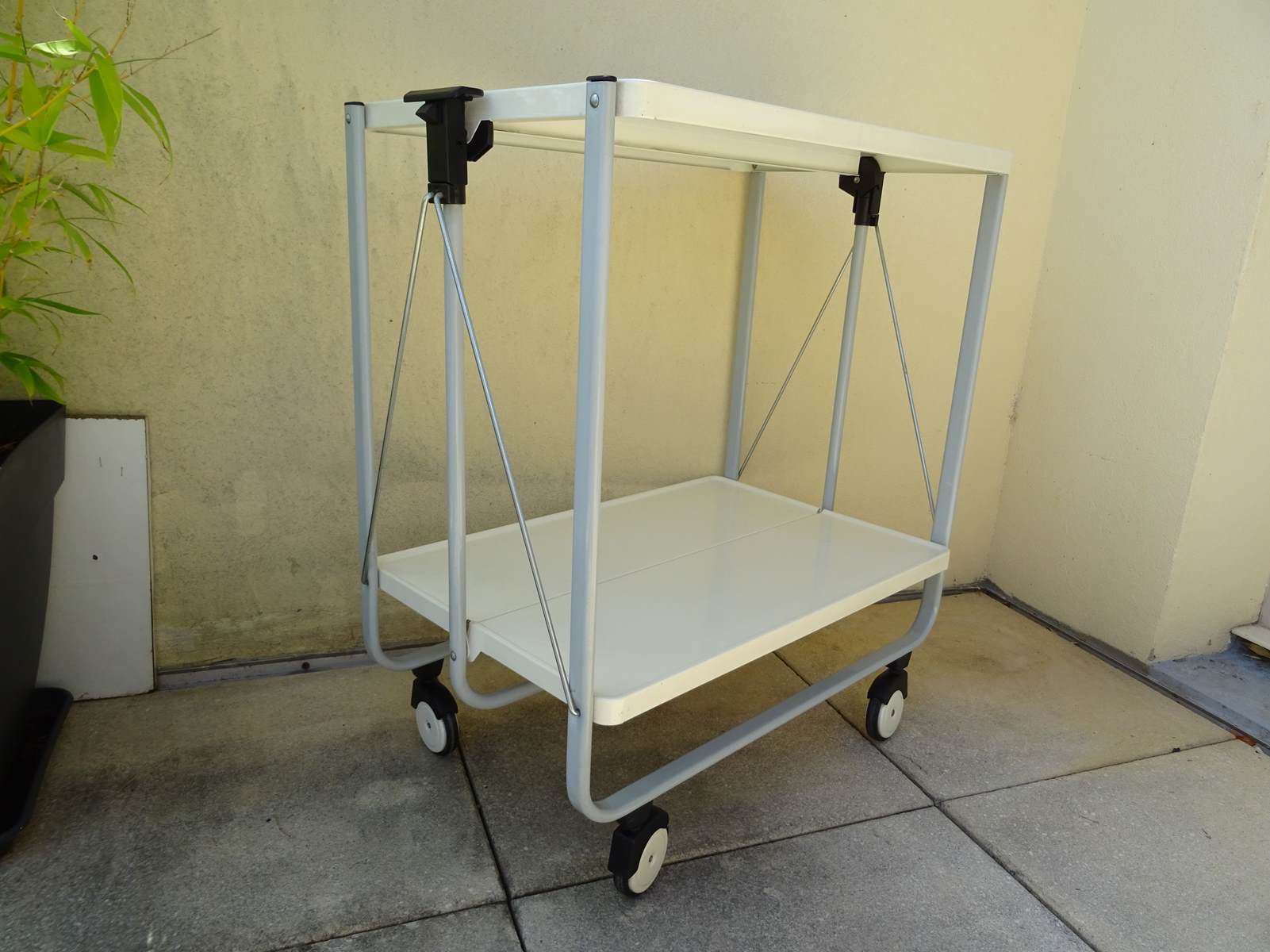 Folding rolling table served Louis Lucien Lepoix FRZ Germany