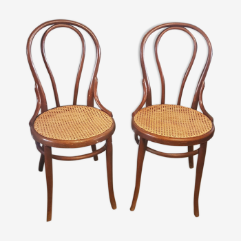 Pair of Seated Thonet chairs