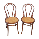Paire de chaises Thonet assises cannées