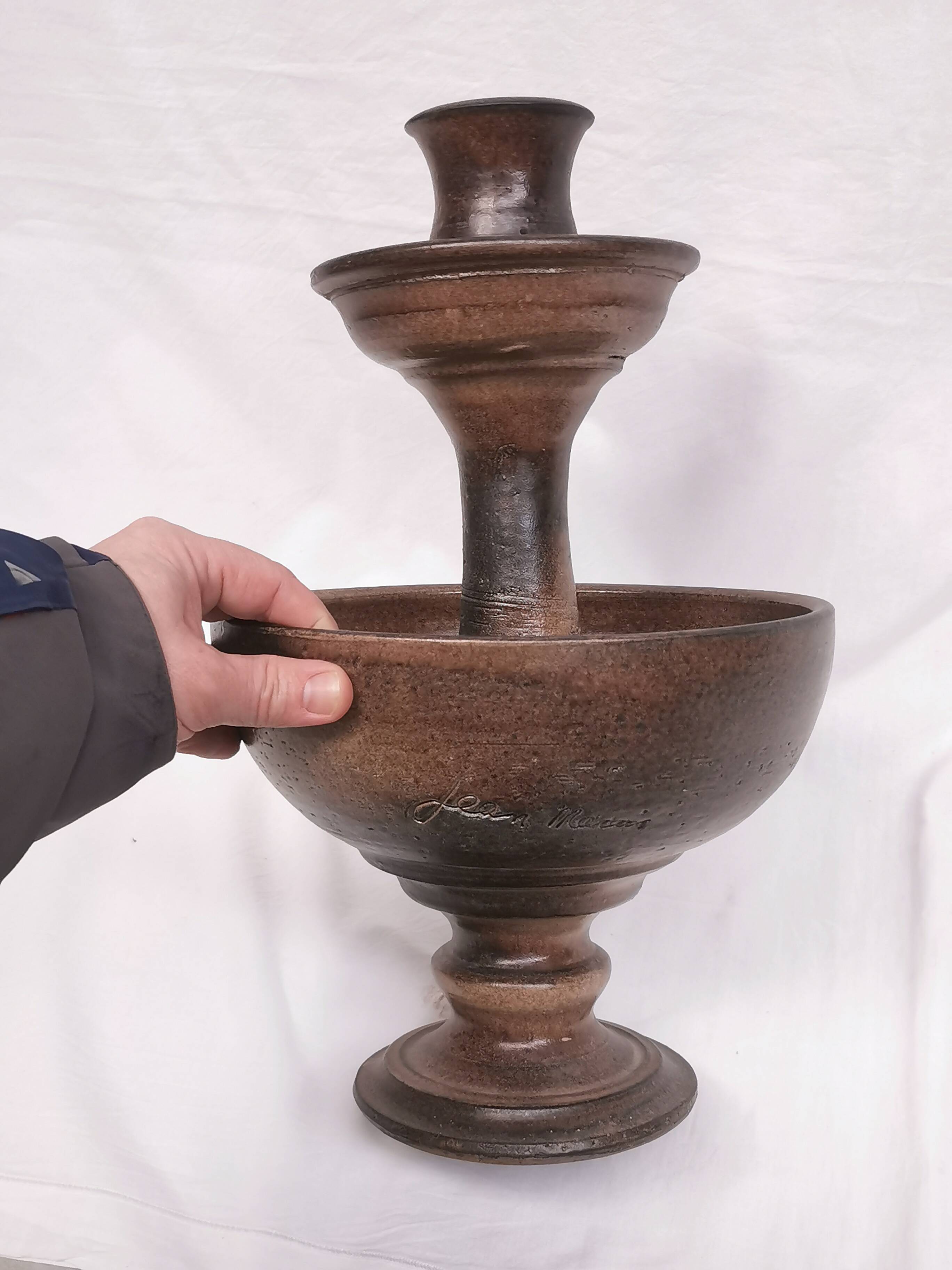 Grand bougeoir / fontaine , céramique signée jean marais