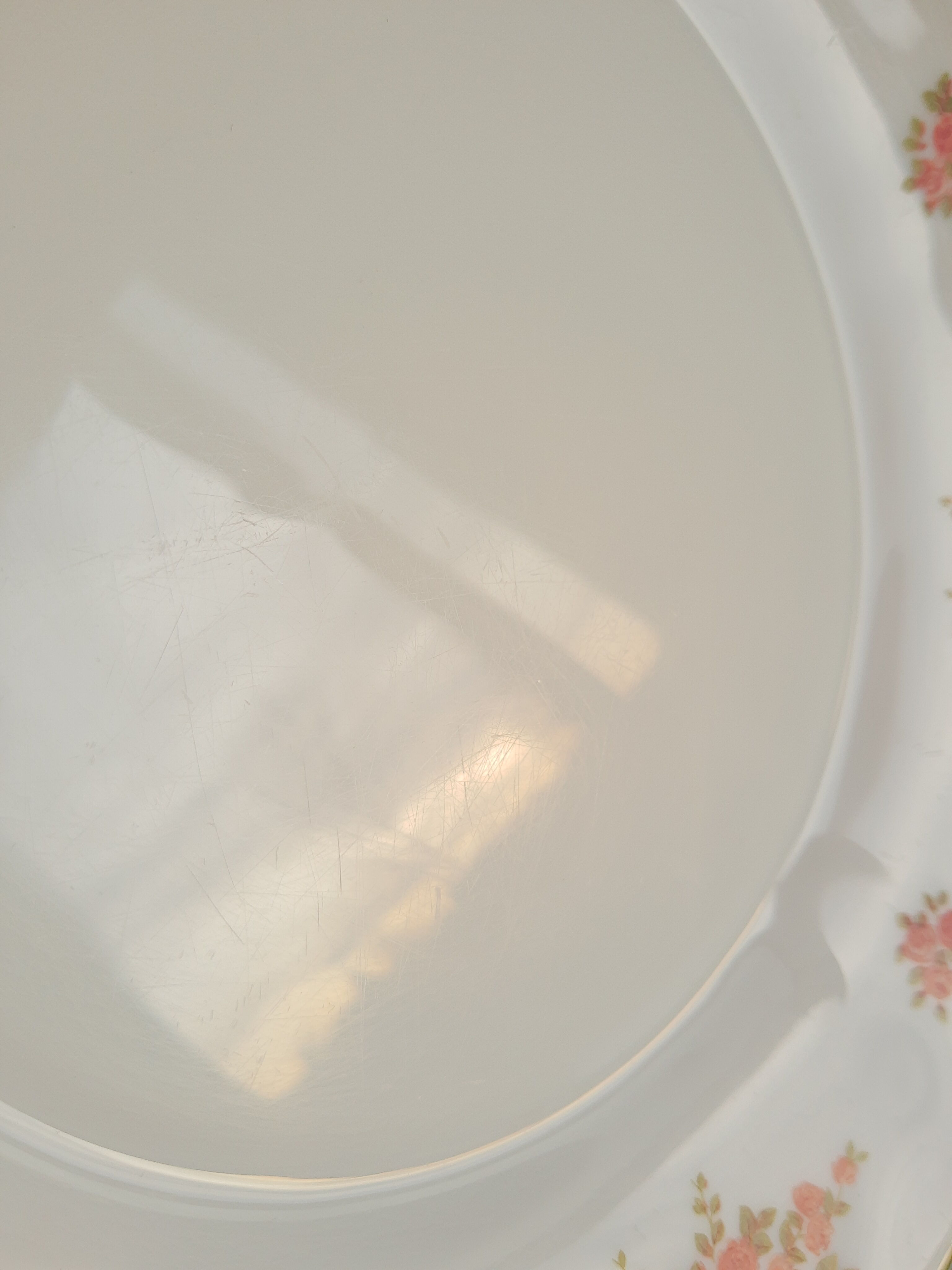 Set of 6 flat plates Arcopal vintage floral decoration